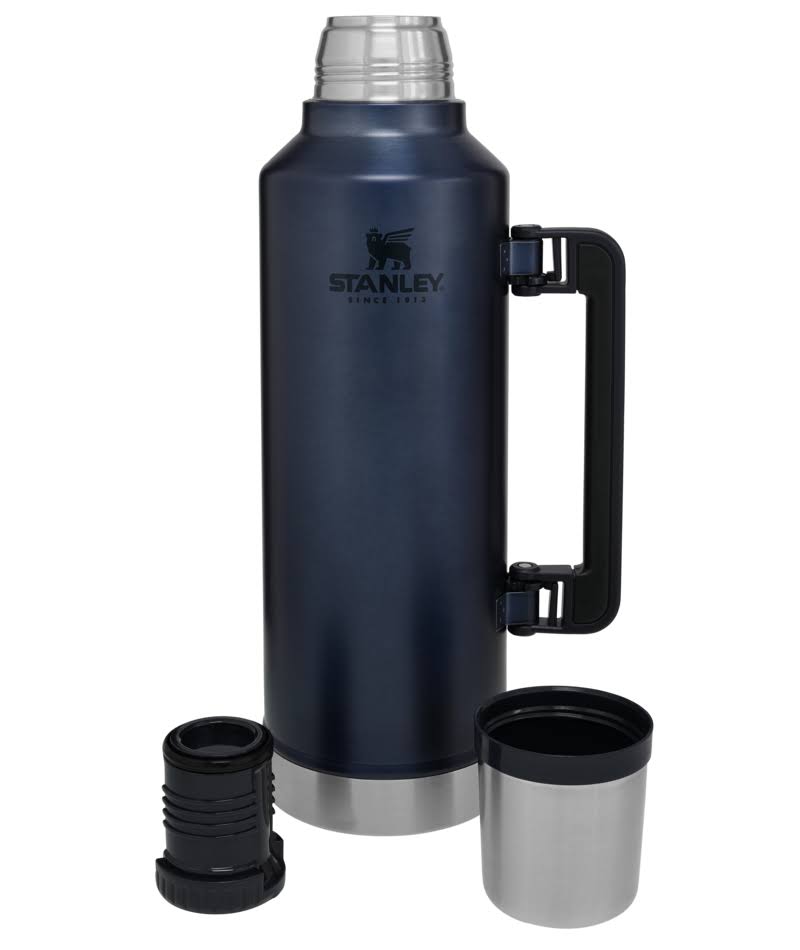 Classic Legendary Bottle 2.5 qt Black U500297