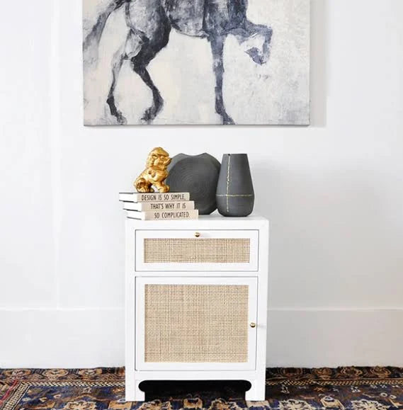 White Cabinet G8604
