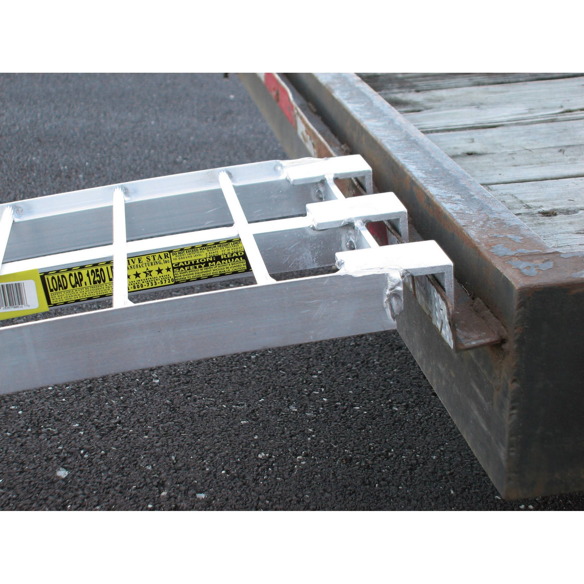 Aluminum Ramp Set, 5 ft. x 12 in, 2500 lbs Capacity U85992
