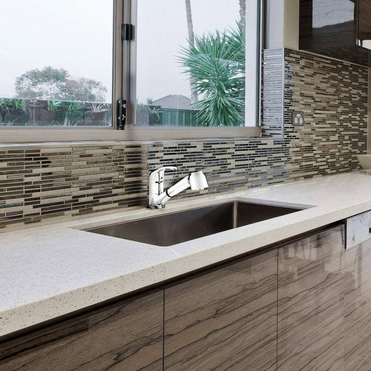Polished Chrome Kitchen Sink Faucet with Pull-Out Spout N189783