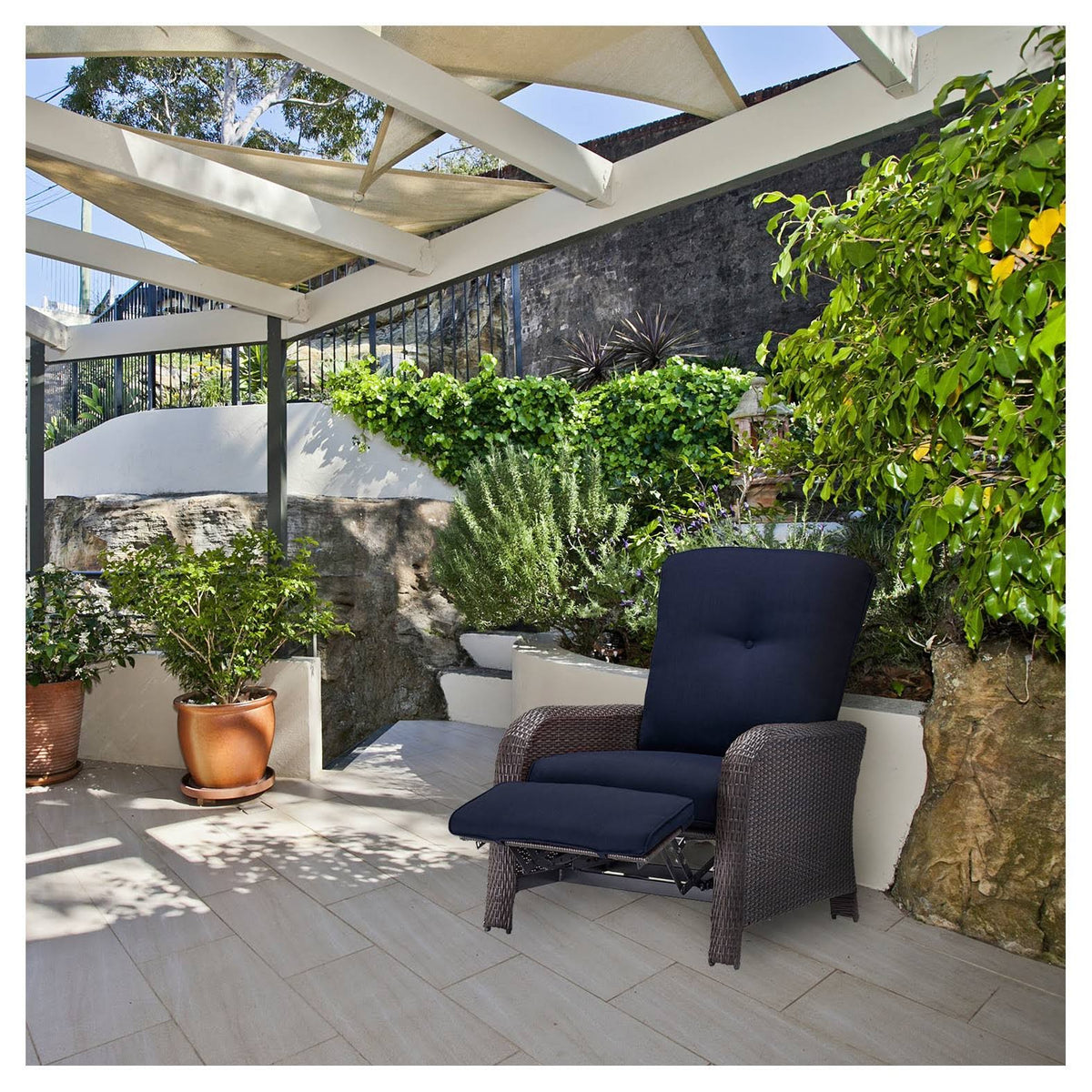 Navy Luxury Recliner F20852
