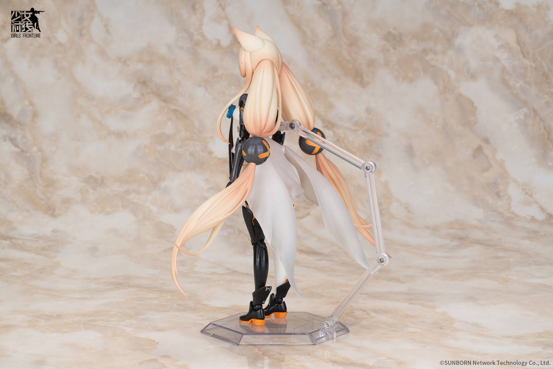 1/8 Scale Figure X201270