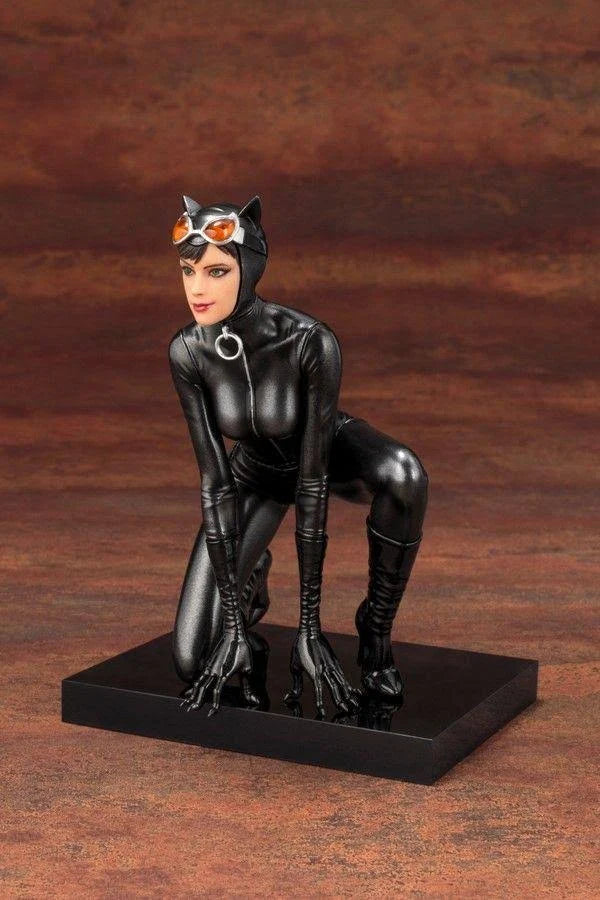 1/10 Scale Figure Y8727