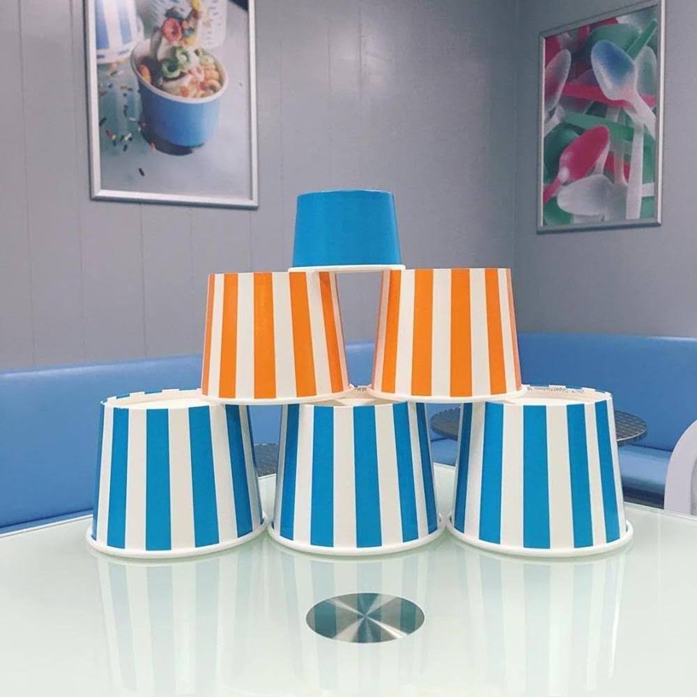 12 oz Orange Striped Ice Cream Cups, 1 Case of 1,000 Cups T881932