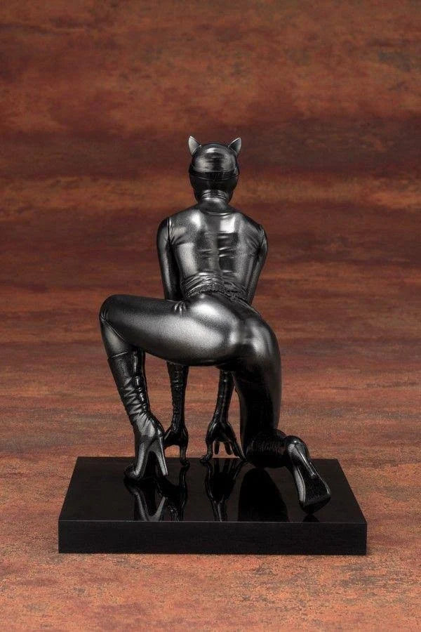 1/10 Scale Figure Y8727