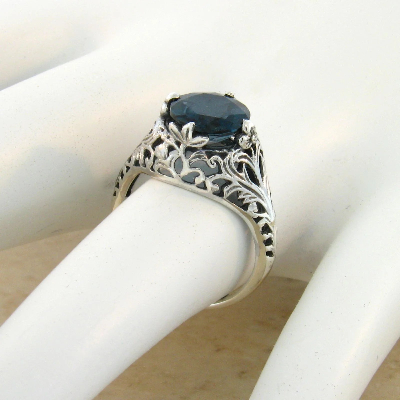 2 Carat Genuine London Blue Topaz 925 Sterling Filigree Ring Y70054