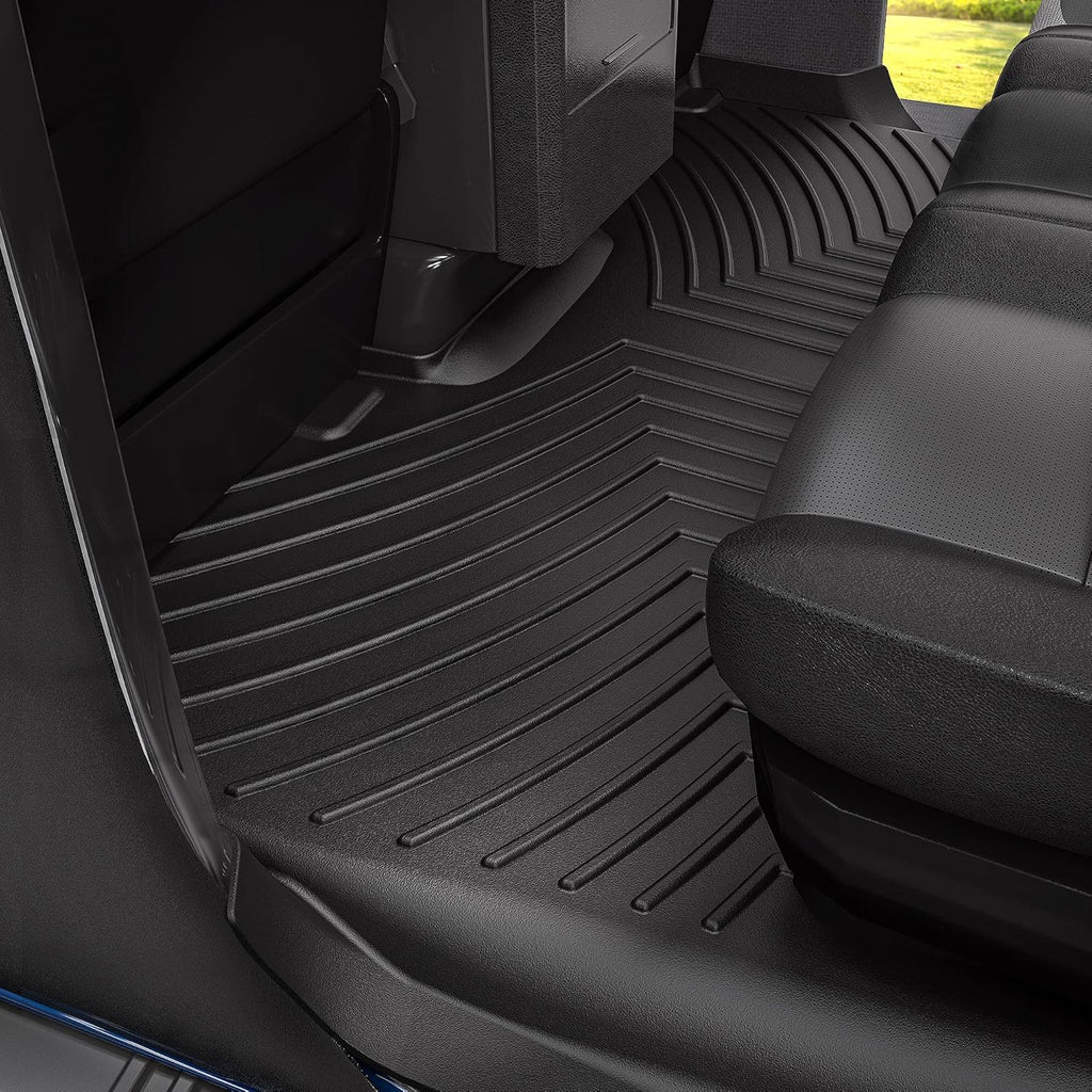 Custom Fit 2 Row Floor Liner Set L5540