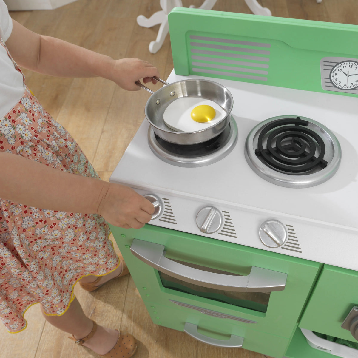 2-Piece Wooden Play Kitchen Set with Refrigerator, Dryer and Laundry Basket F858168