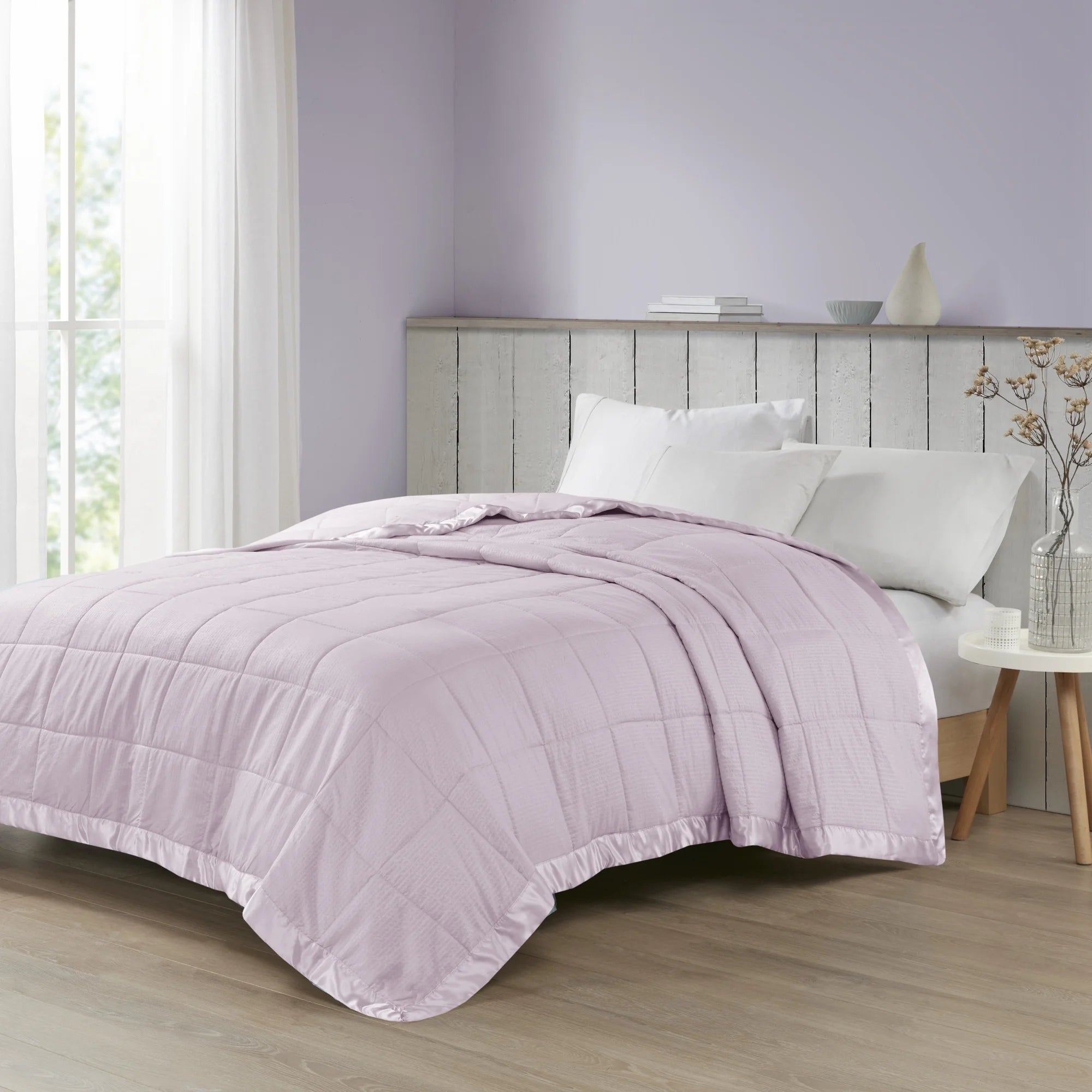 Lilac Oversized Down Alternative Blanket with Satin Trim, Full/Queen V9913