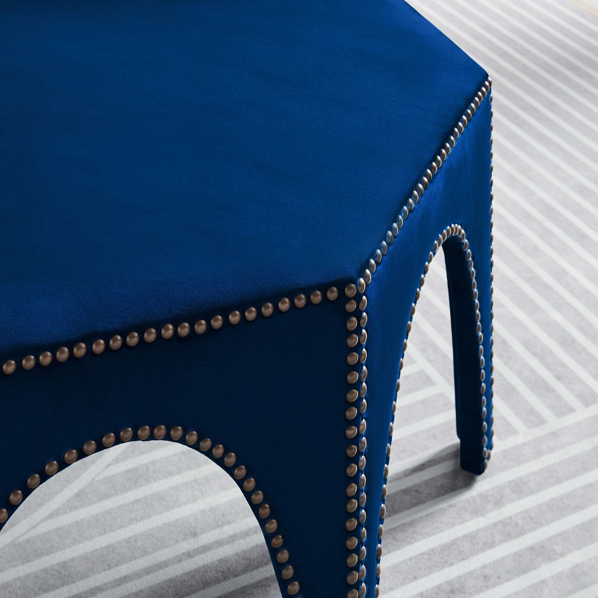 Blue Navy Velvet Ottoman Accent Chair X8589